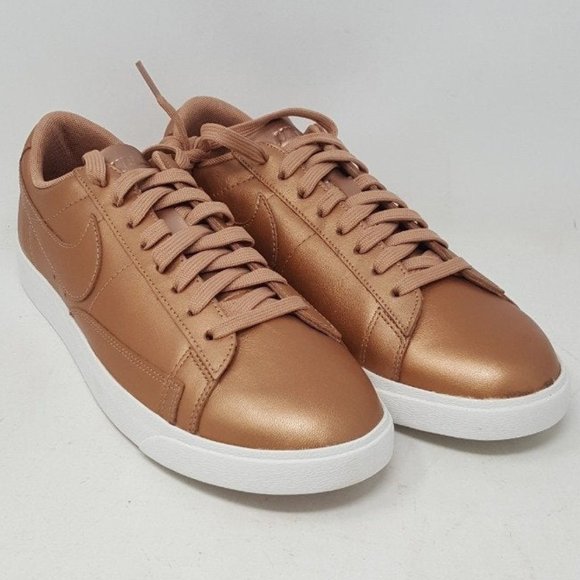Nike Shoes - Nike Blazer Low LE Bronze Women's size 9.5 NEW